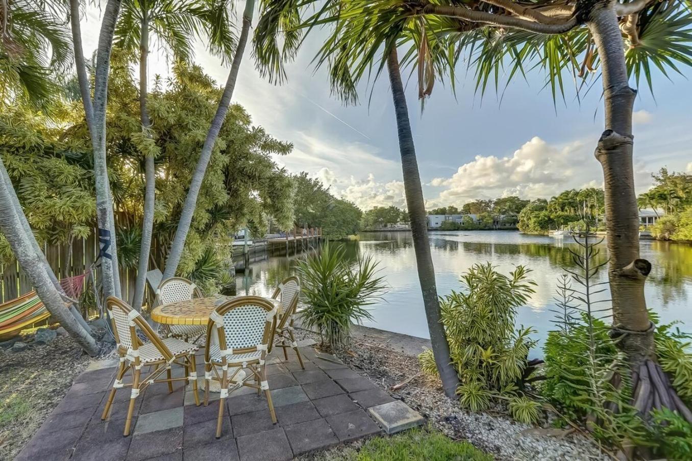 Waterfront Apartment Private Patio Pool Форт-Лодердейл Экстерьер фото